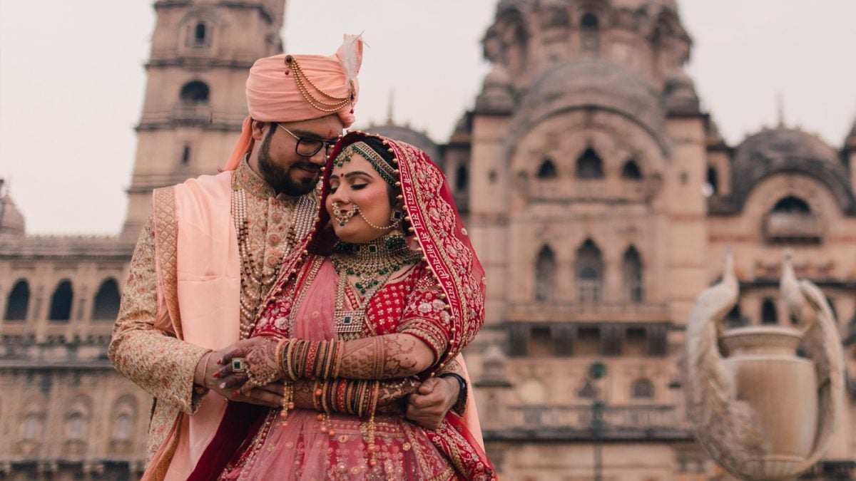 #HarshKiKhushi: NRI Couple Gets Their Coordinated Wedding Look Through Video Shopping