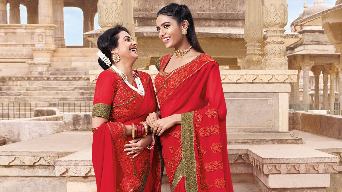 How to choose the best saree for your mom – for Mother’s Day?