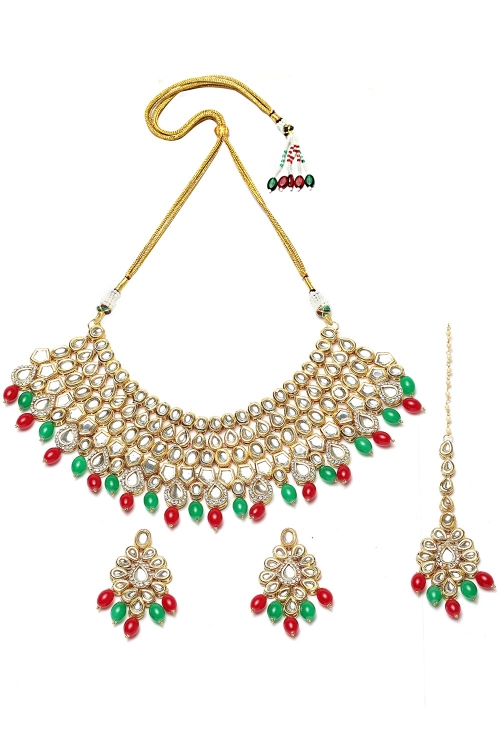 Golden Alloy Kundan Necklace Set with Green and Pink Pearls