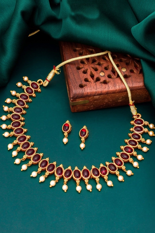 Maroon Stone Studded Necklace Set