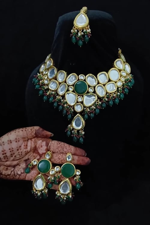 Green Kundan Necklace Set
