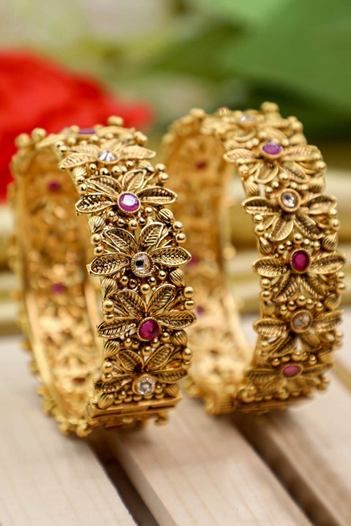 Gold Finish Flower Design Bangles Set with Stone