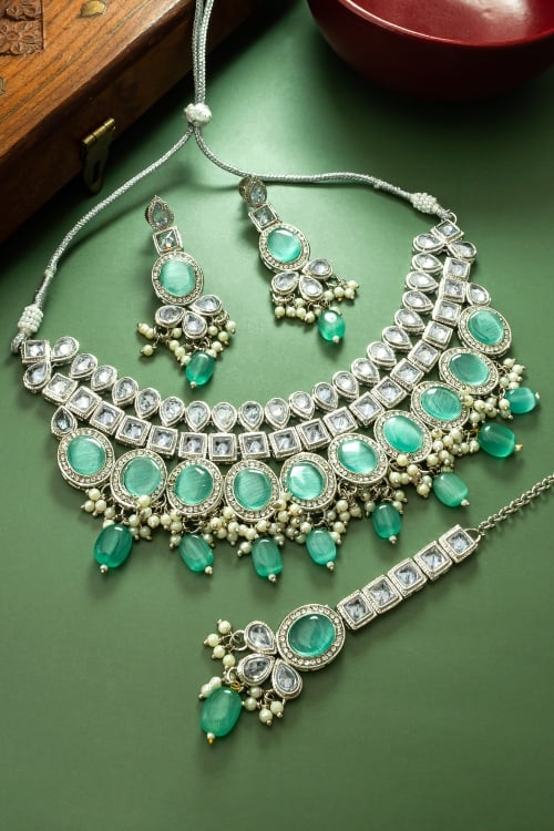 Sea Green Kundan Studded Choker Necklace Set