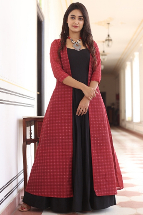 Black Muslin Anarkali Plain Kurti with Red Printed Long Shrug
