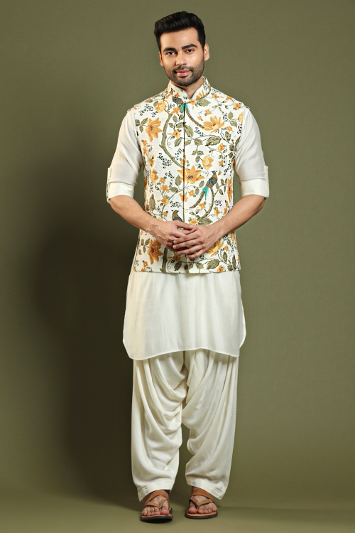 Off White Art Silk Pathani Bandi Set with Floral Print