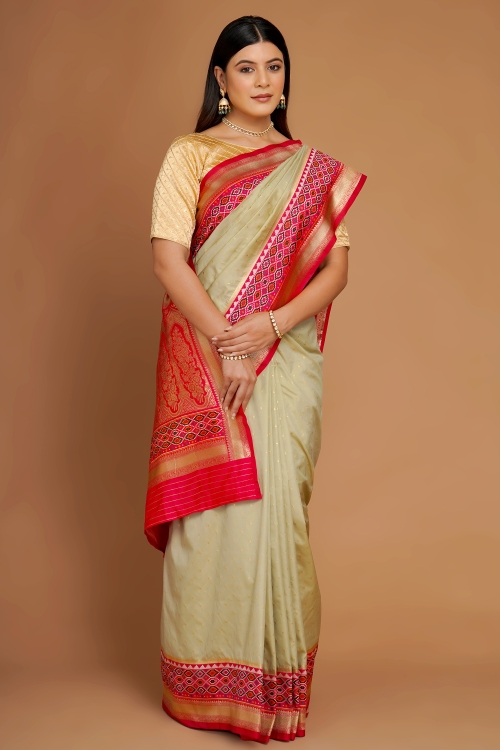 Pistachio Traditional Saree in Silk with Contrast Woven Border and Pallu