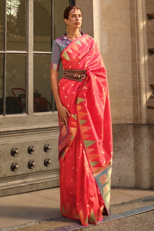 Art Silk Woven Saree with Temple Border and Contrast Pallu